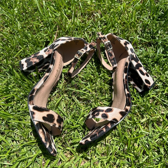 Madden Girl Leopard Print Heels - Picture 11 of 12